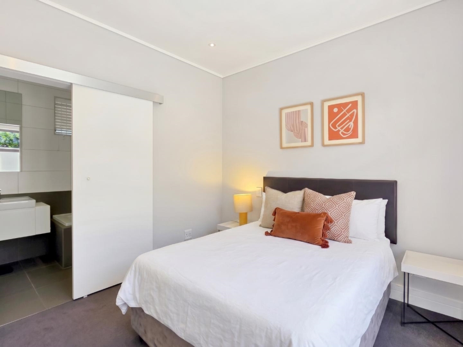 2 Bedroom Property for Sale in Green Point Western Cape